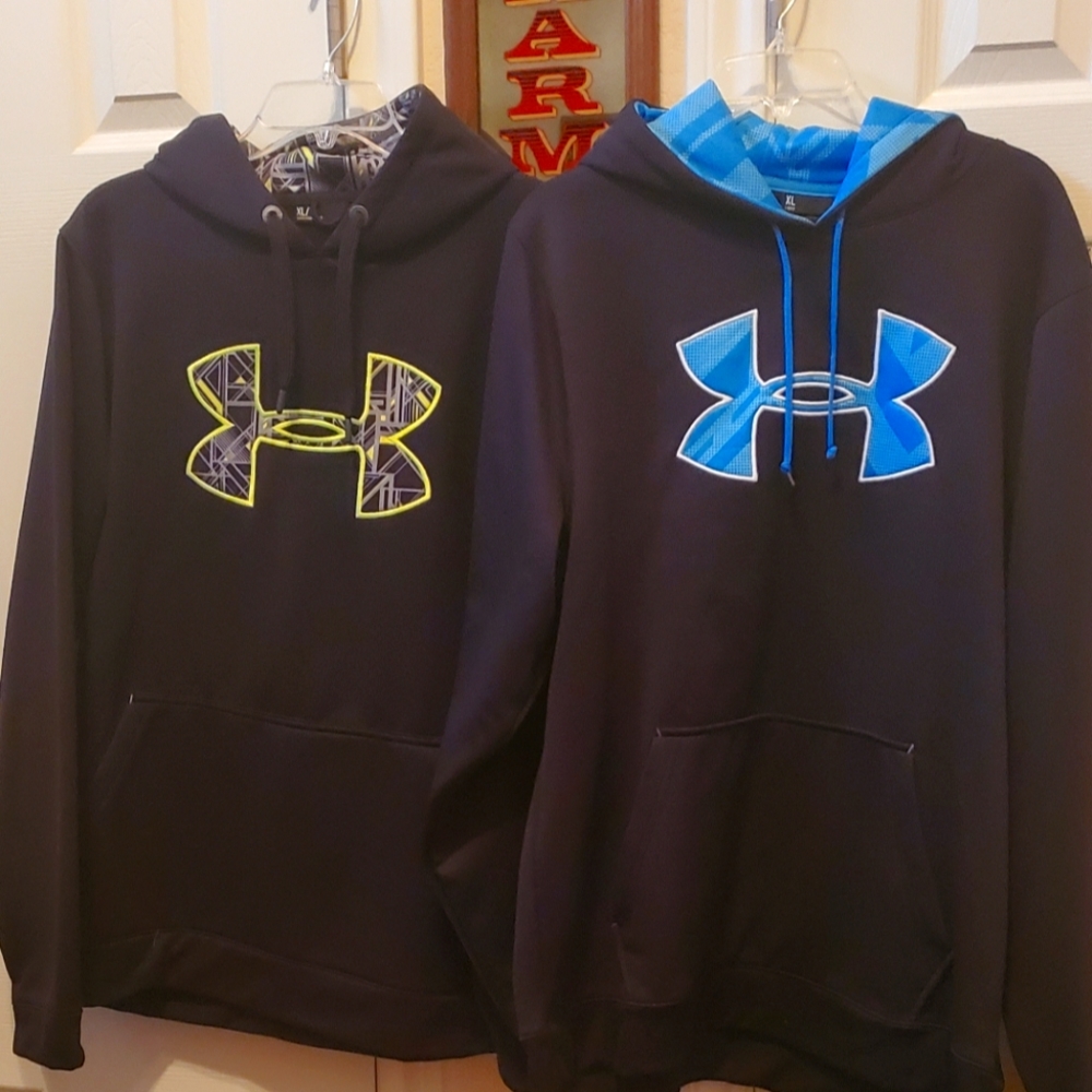 Pull-over hoodies